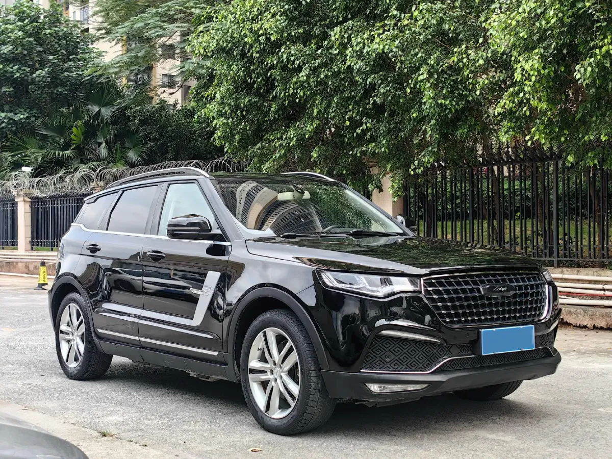 2017 Zotye T700 1.8T 177HP L4 6DCT,autocango,china used car exporter,china ev exporter,chinese used car exporter,chinese used ev exporter
