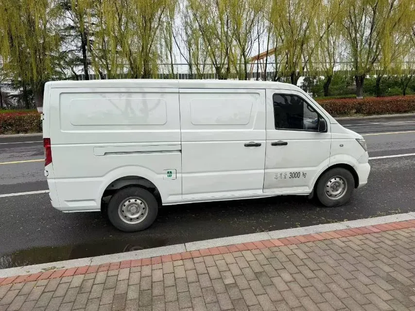2020 Dongfeng RuiQi 6 2.3T 163HP L4 8AT,autocango,china used car exporter,china ev exporter,chinese used car exporter,chinese used ev exporter