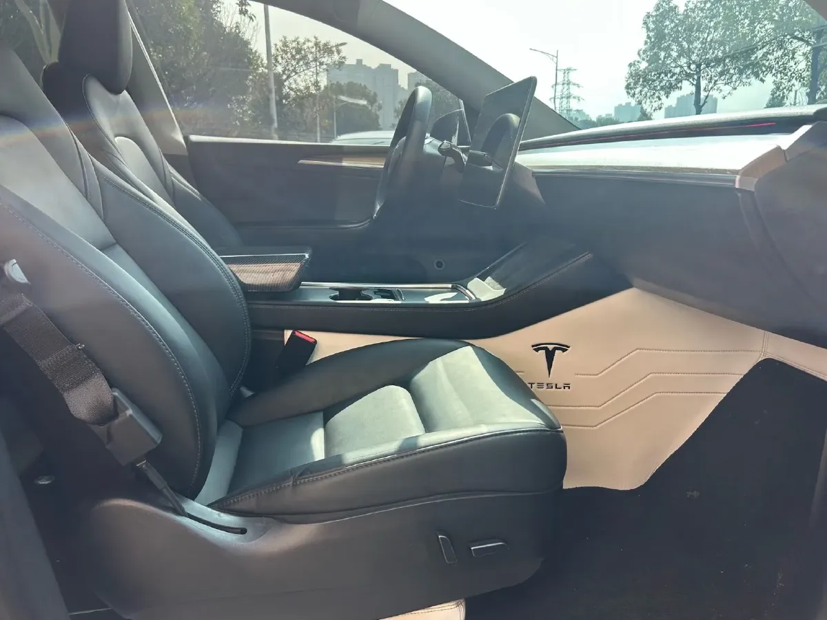 2022 Tesla Model Y BEV 60KWH,autocango,china used car exporter,china ev exporter,chinese used car exporter,chinese used ev exporter