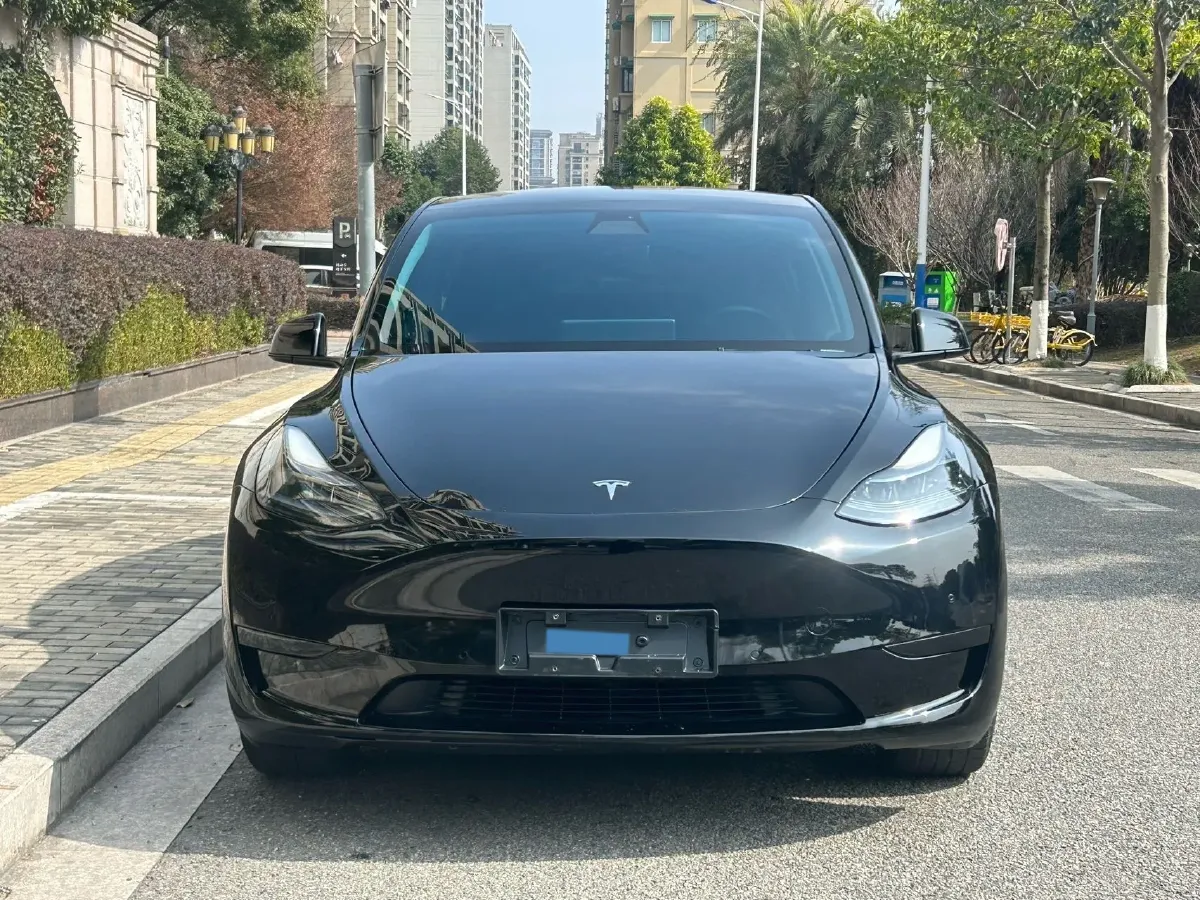 2022 Tesla Model Y BEV 60KWH,autocango,china used car exporter,china ev exporter,chinese used car exporter,chinese used ev exporter