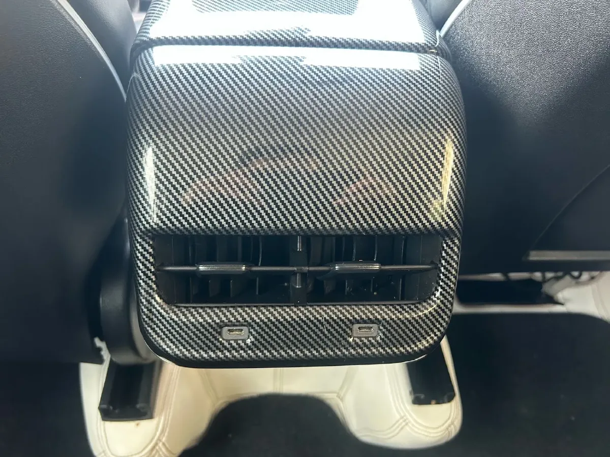 2022 Tesla Model Y BEV 60KWH,autocango,china used car exporter,china ev exporter,chinese used car exporter,chinese used ev exporter