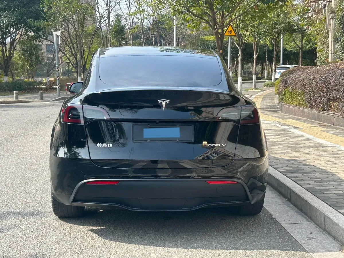 2022 Tesla Model Y BEV 60KWH,autocango,china used car exporter,china ev exporter,chinese used car exporter,chinese used ev exporter
