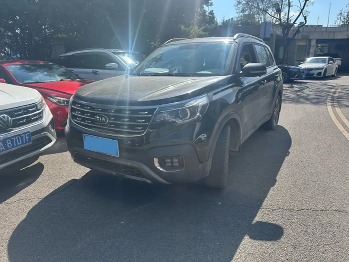 2018 Kia Sportage R 2.0L 160HP L4 6AT,autocango,china used car exporter,china ev exporter,chinese used car exporter,chinese used ev exporter