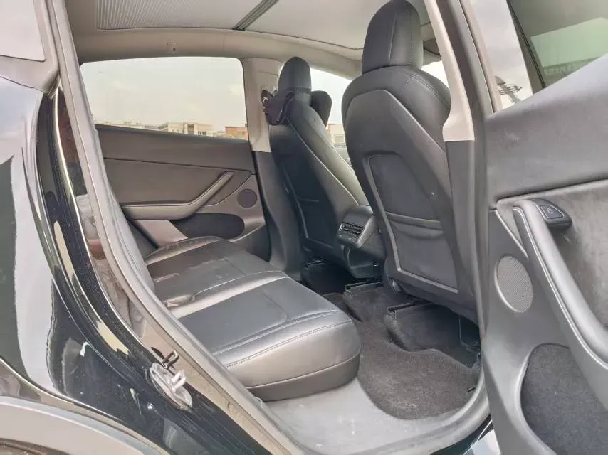 2021 MINI COUNTRYMAN 1.5T 136HP L3 8AT,autocango,china used car exporter,china ev exporter,chinese used car exporter,chinese used ev exporter