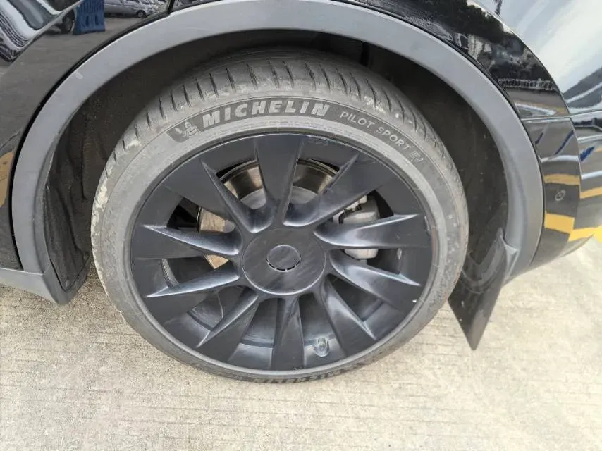 2021 MINI COUNTRYMAN 1.5T 136HP L3 8AT,autocango,china used car exporter,china ev exporter,chinese used car exporter,chinese used ev exporter