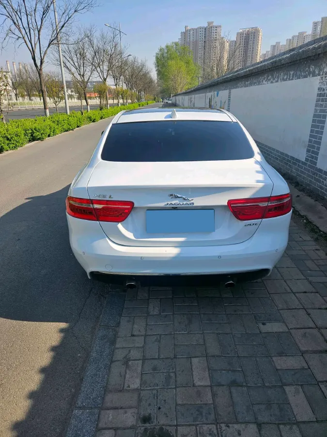 2019 Land Rover Discovery Sport 2.0T 200HP L4 9AT,autocango,china used car exporter,china ev exporter,chinese used car exporter,chinese used ev exporter