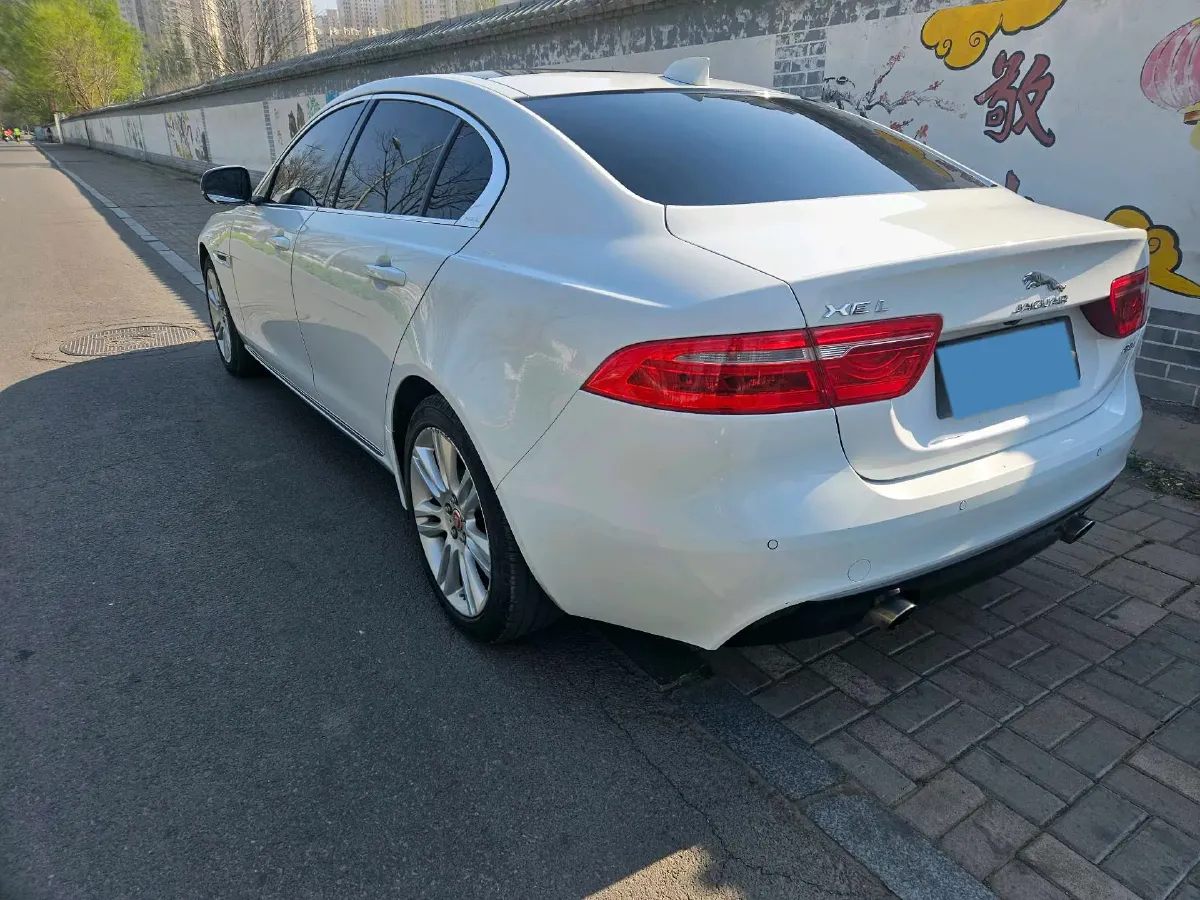 2019 Land Rover Discovery Sport 2.0T 200HP L4 9AT,autocango,china used car exporter,china ev exporter,chinese used car exporter,chinese used ev exporter