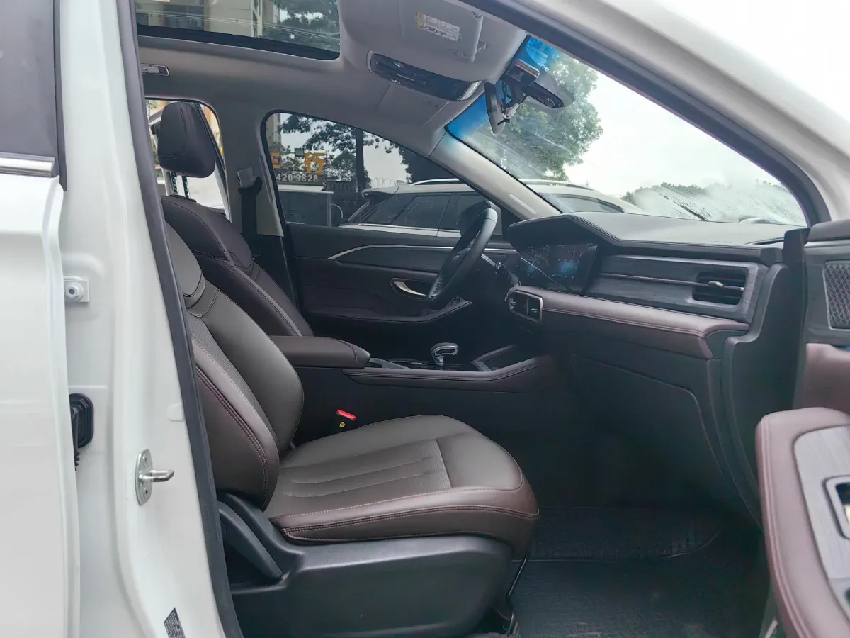 2023 Jetour X90 Plus 1.6T 197HP L4 7DCT,autocango,china used car exporter,china ev exporter,chinese used car exporter,chinese used ev exporter