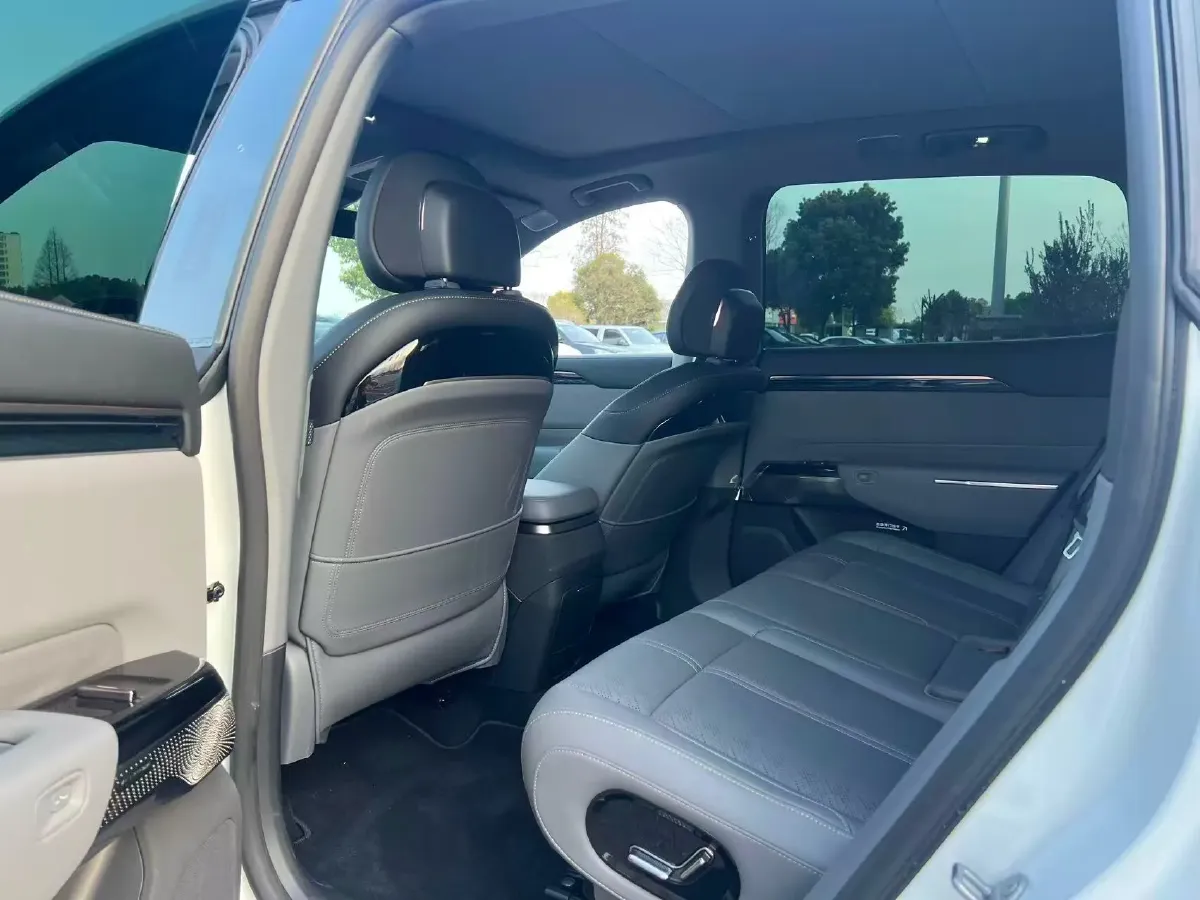 2025 Zeekr 7X BEV 100KWH,autocango,china used car exporter,china ev exporter,chinese used car exporter,chinese used ev exporter