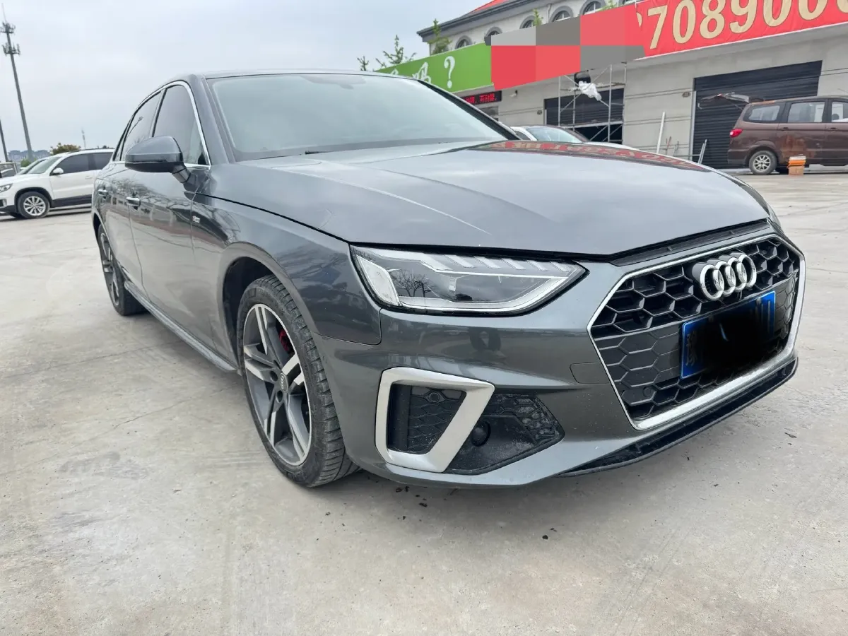 2020 Audi A4L 2.0T 190HP L4 7DCT,autocango,china used car exporter,china ev exporter,chinese used car exporter,chinese used ev exporter