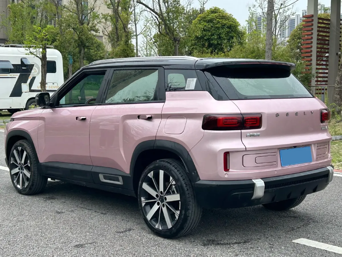 2023 Geely ICON 1.5T 181HP L4 7DCT,autocango,china used car exporter,china ev exporter,chinese used car exporter,chinese used ev exporter