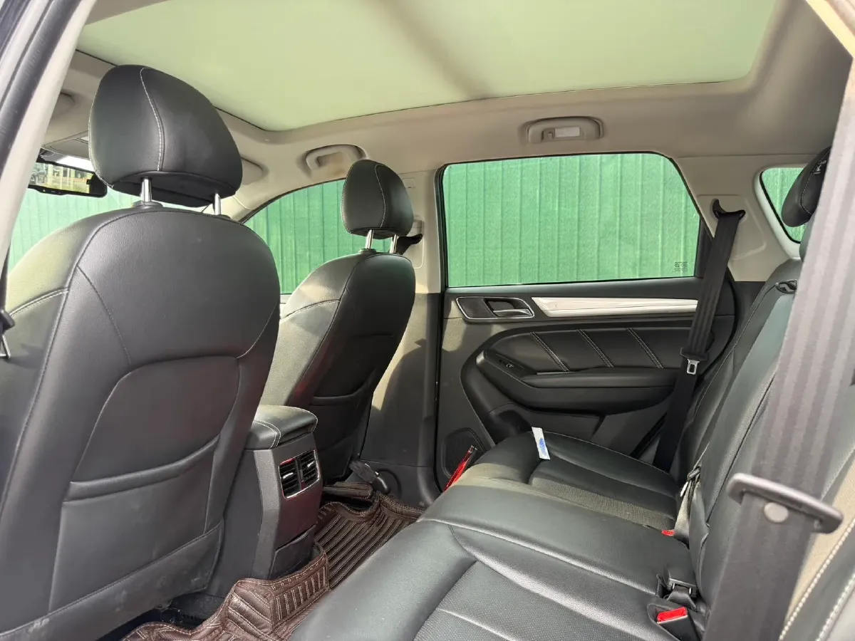 2017 Roewe RX5 1.5T 169HP L4 2AT PHEV 12KWH,autocango,china used car exporter,china ev exporter,chinese used car exporter,chinese used ev exporter