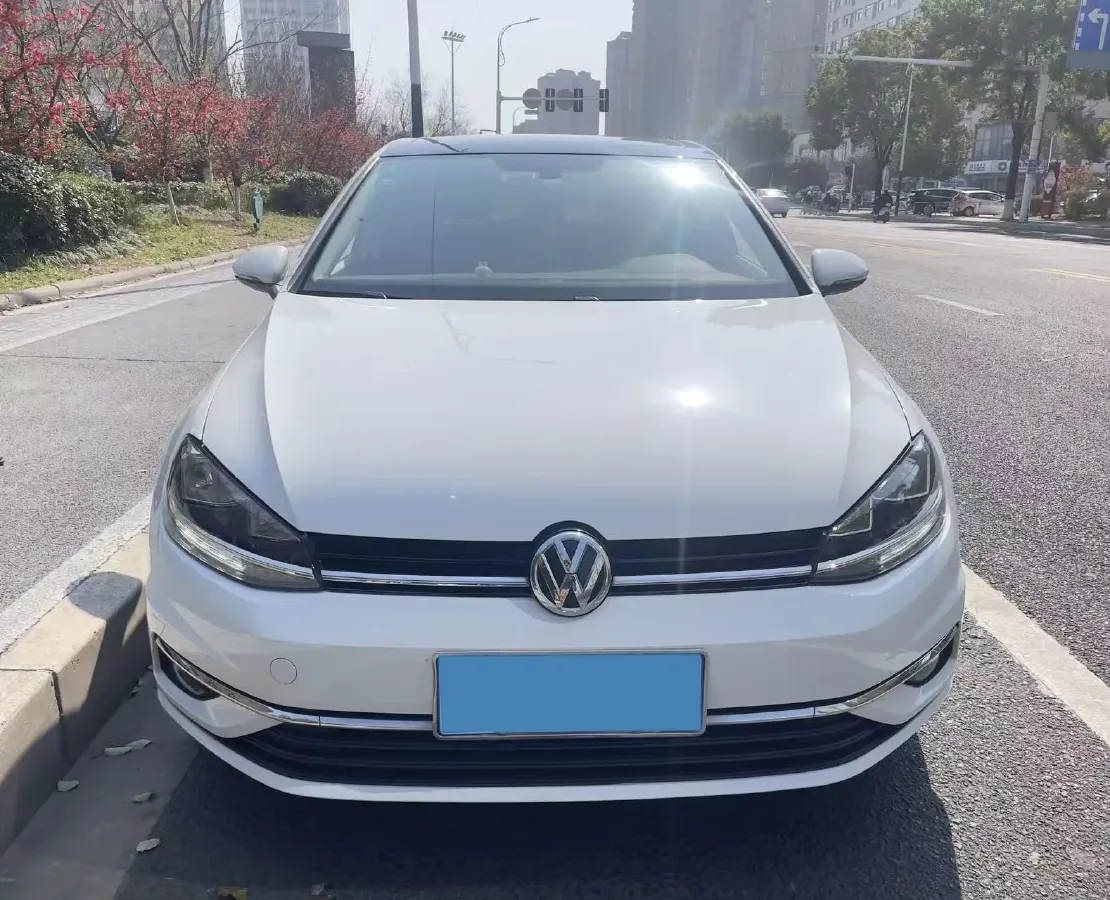 2020 Volkswagen Golf 1.4T 150HP L4 7DCT,autocango,china used car exporter,china ev exporter,chinese used car exporter,chinese used ev exporter