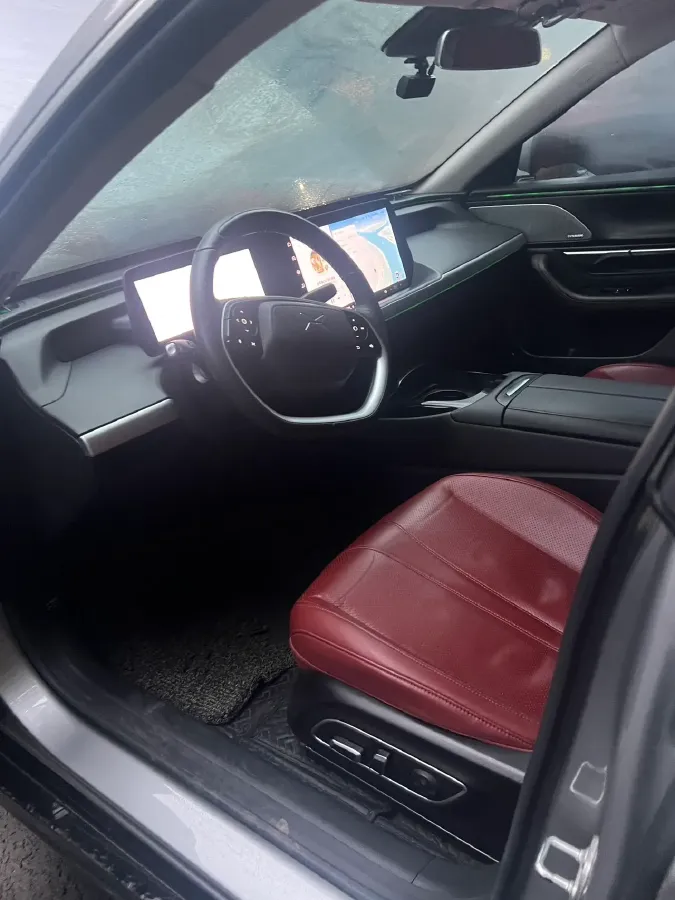 2020 DS 7 1.6T 215HP L4 8AT,autocango,china used car exporter,china ev exporter,chinese used car exporter,chinese used ev exporter