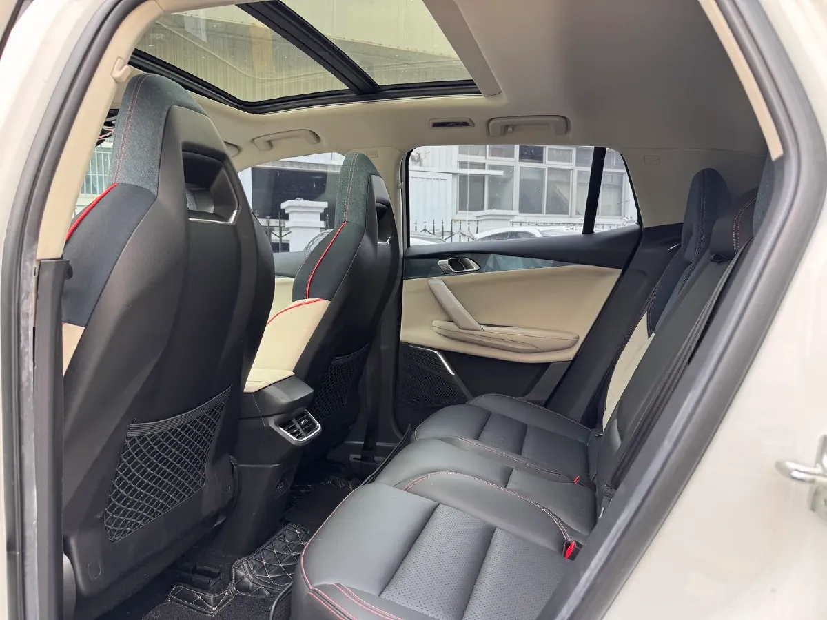 2020 LYNK&CO 06 1.5T 177HP L3 7DCT,autocango,china used car exporter,china ev exporter,chinese used car exporter,chinese used ev exporter