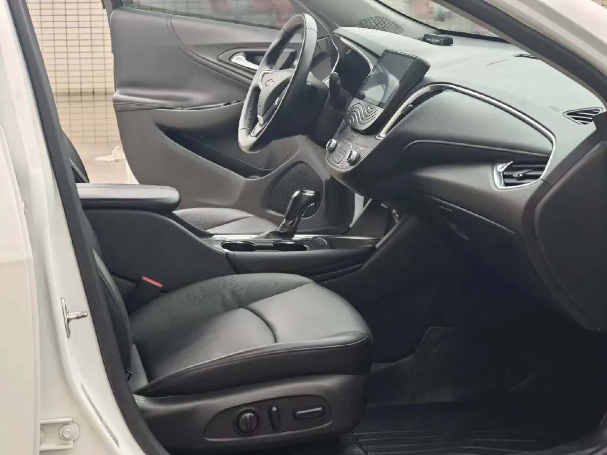 2018 Chevrolet Malibu XL 1.5T 170HP L4 6AT,autocango,china used car exporter,china ev exporter,chinese used car exporter,chinese used ev exporter