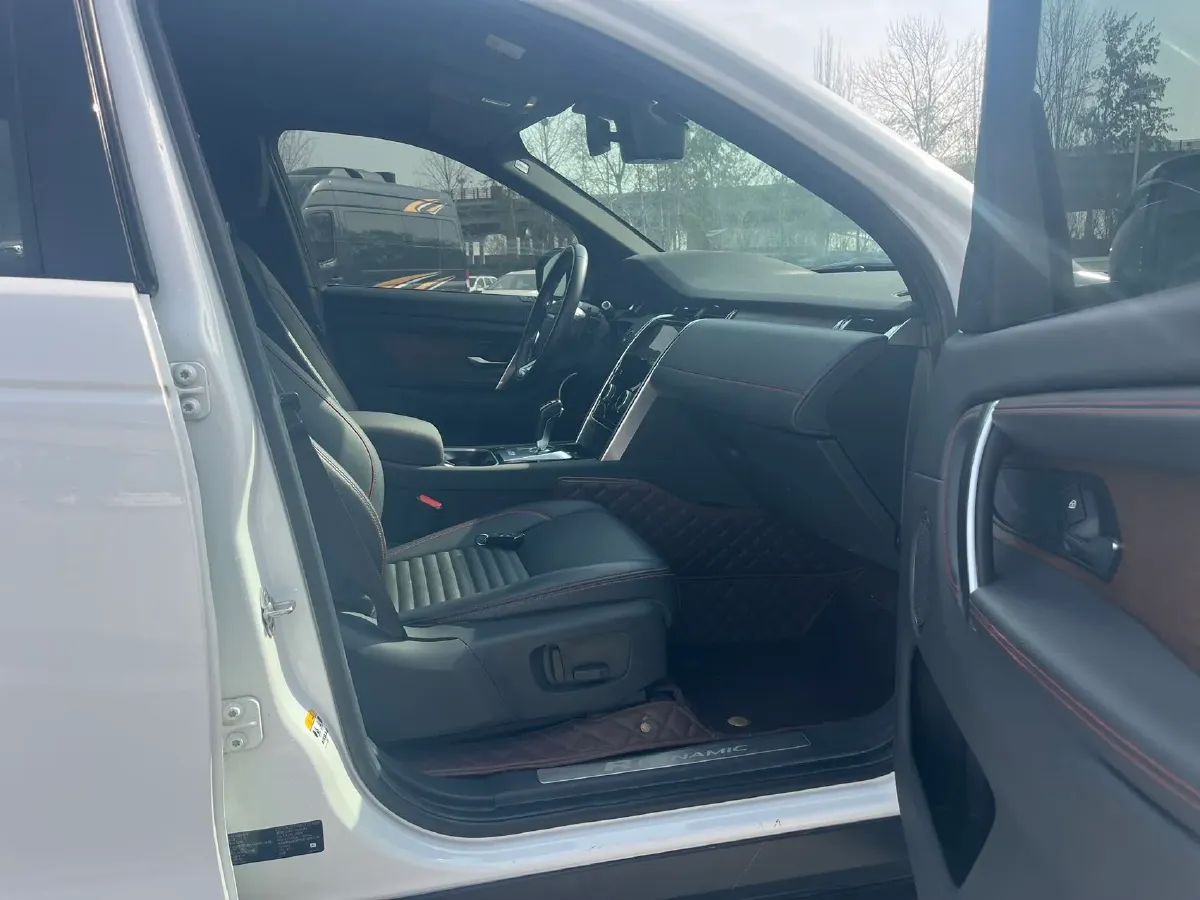 2021 Land Rover Discovery Sport 2.0T 249HP L4 9AT,autocango,china used car exporter,china ev exporter,chinese used car exporter,chinese used ev exporter