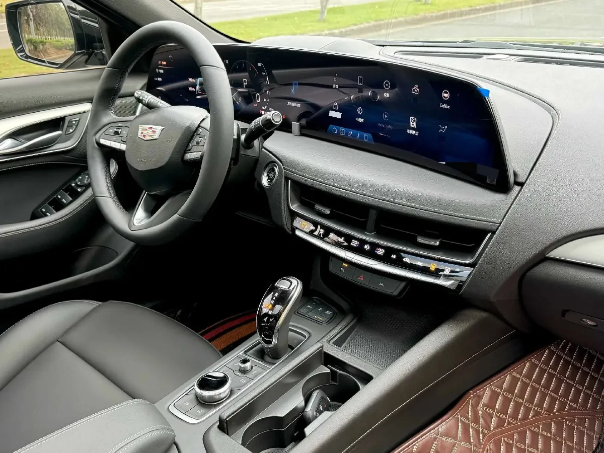 2024 Cadillac CT5 2.0T 237HP L4 10AT,autocango,china used car exporter,china ev exporter,chinese used car exporter,chinese used ev exporter