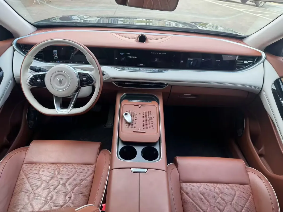 2024 Voyah FREE 1.5T 150HP L4 REEV 39.2KWH,autocango,china used car exporter,china ev exporter,chinese used car exporter,chinese used ev exporter