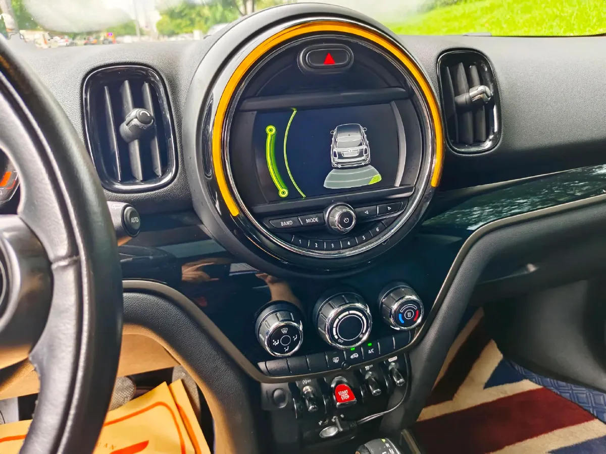 2017 MINI COUNTRYMAN 1.5T 136HP L3 8AT,autocango,china used car exporter,china ev exporter,chinese used car exporter,chinese used ev exporter