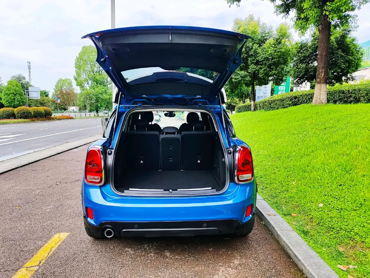 2017 MINI COUNTRYMAN 1.5T 136HP L3 8AT,autocango,china used car exporter,china ev exporter,chinese used car exporter,chinese used ev exporter