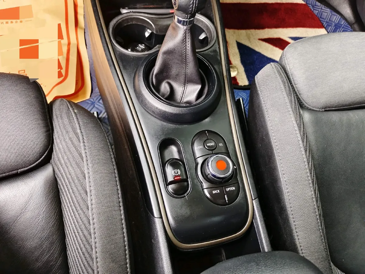 2017 MINI COUNTRYMAN 1.5T 136HP L3 8AT,autocango,china used car exporter,china ev exporter,chinese used car exporter,chinese used ev exporter