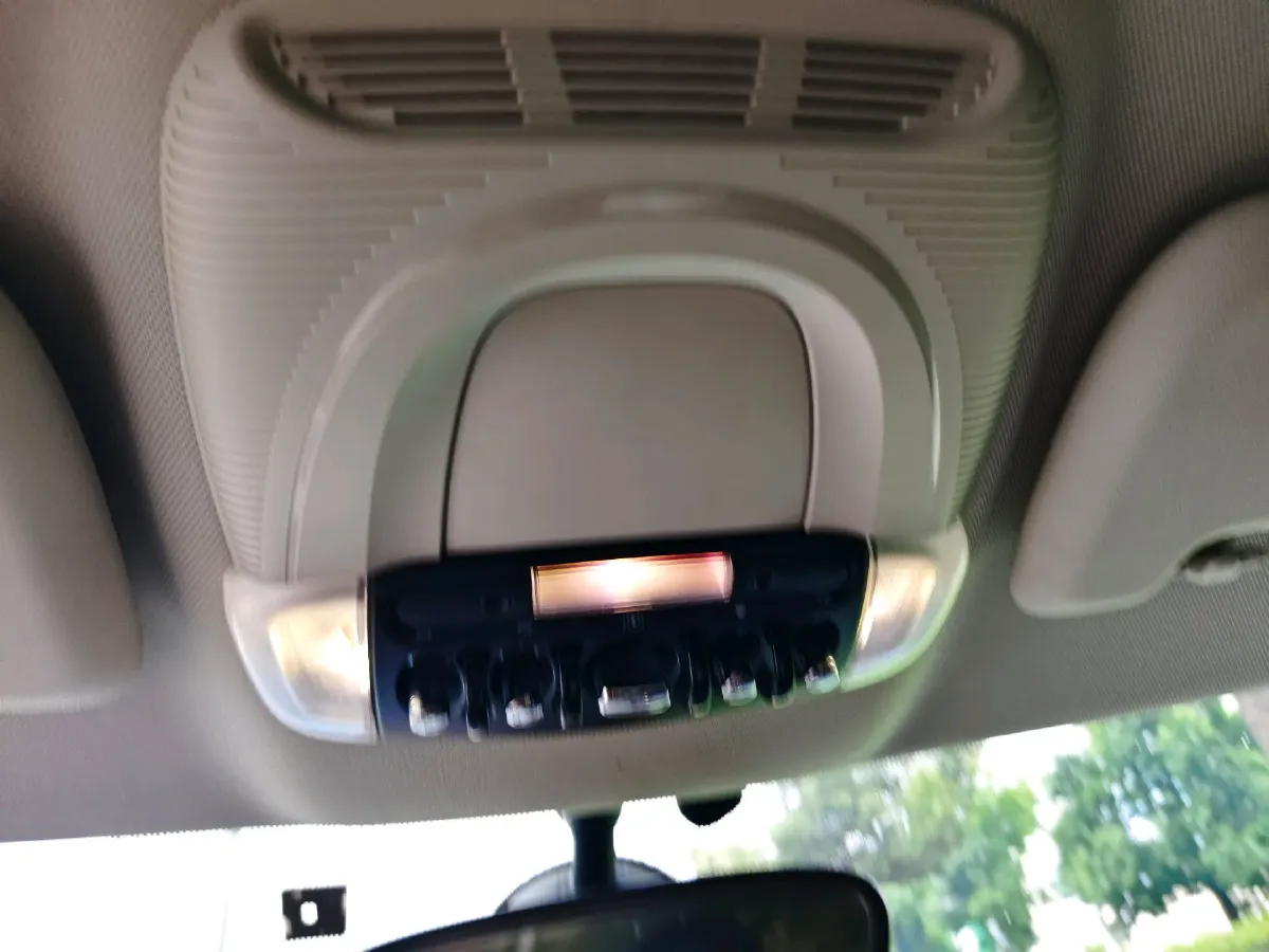 2017 MINI COUNTRYMAN 1.5T 136HP L3 8AT,autocango,china used car exporter,china ev exporter,chinese used car exporter,chinese used ev exporter