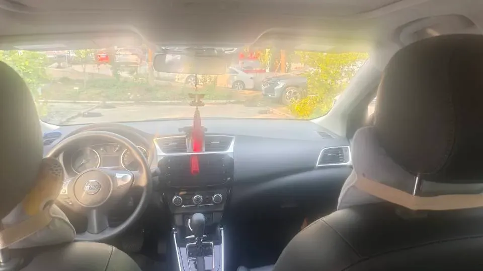 2022 Nissan Sylphy 1.6L 122HP L4 CVT,autocango,china used car exporter,china ev exporter,chinese used car exporter,chinese used ev exporter