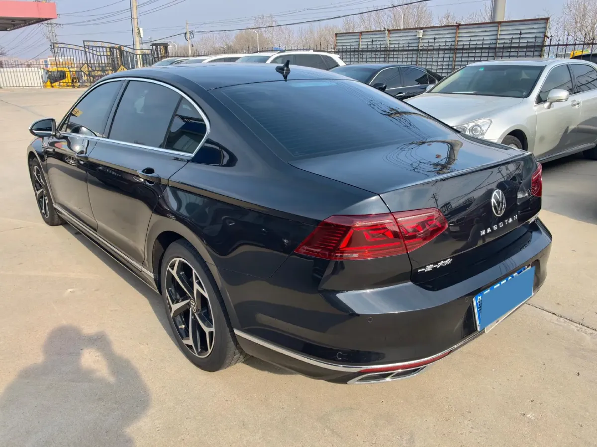 2023 Volkswagen Magotan 2.0T 186HP L4 7DCT,autocango,china used car exporter,china ev exporter,chinese used car exporter,chinese used ev exporter