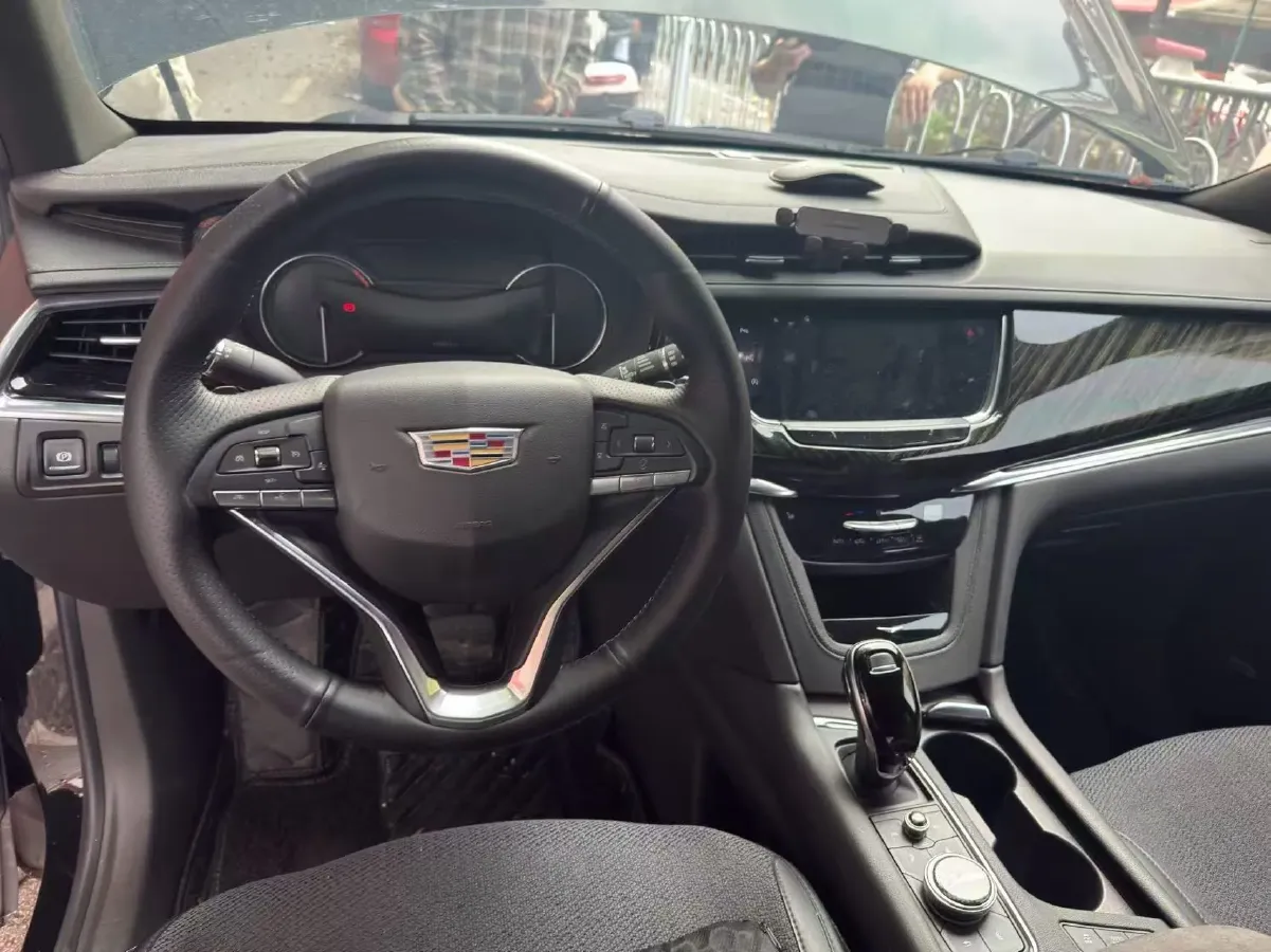 2020 Cadillac XT6 2.0T 237HP L4 9AT,autocango,china used car exporter,china ev exporter,chinese used car exporter,chinese used ev exporter