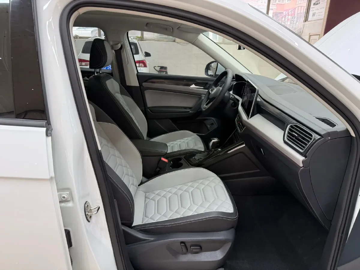 2023 Volkswagen Tayron 1.4T 150HP L4 7DCT,autocango,china used car exporter,china ev exporter,chinese used car exporter,chinese used ev exporter