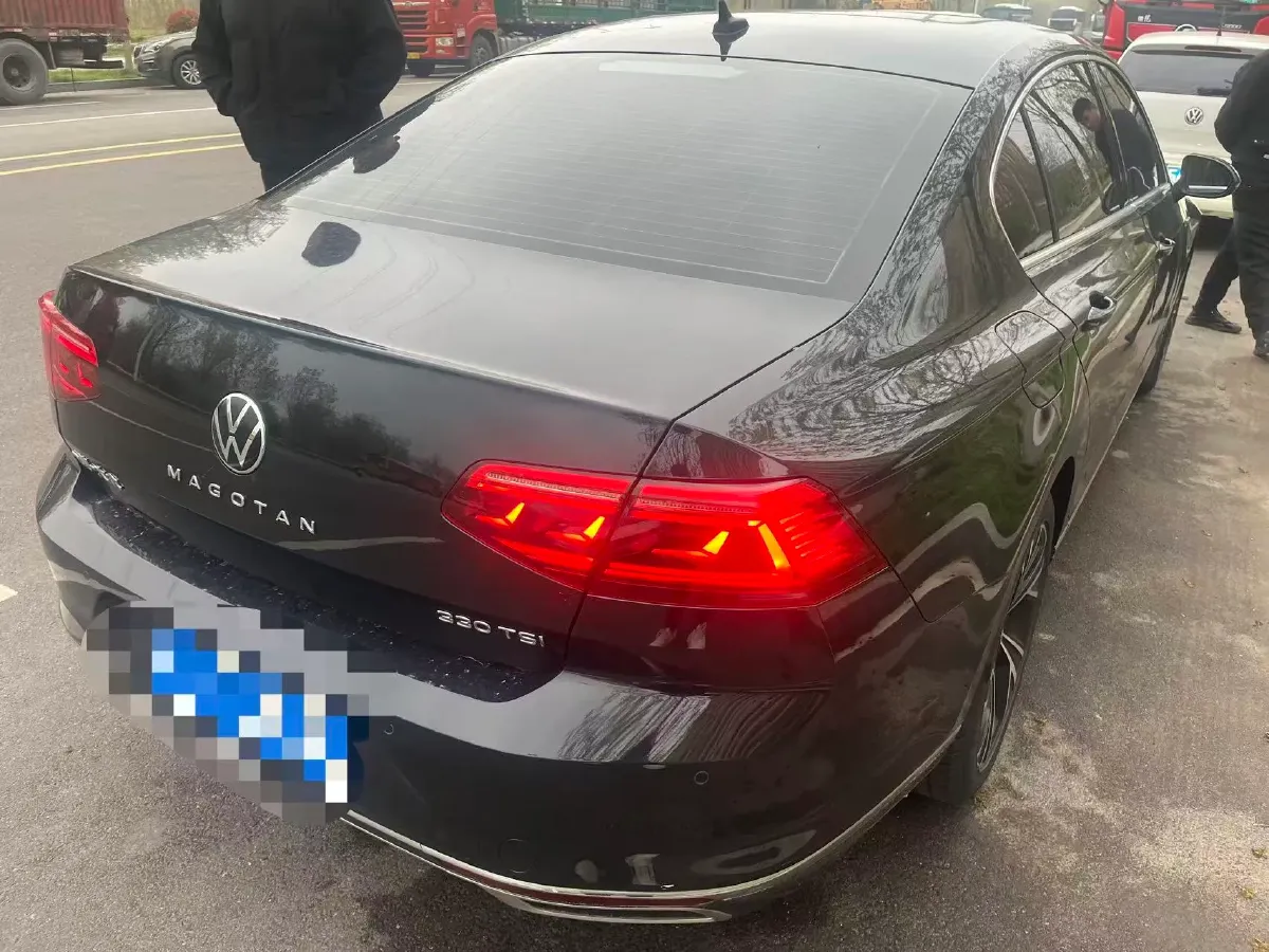 2020 Volkswagen Magotan 2.0T 186HP L4 7DCT,autocango,china used car exporter,china ev exporter,chinese used car exporter,chinese used ev exporter