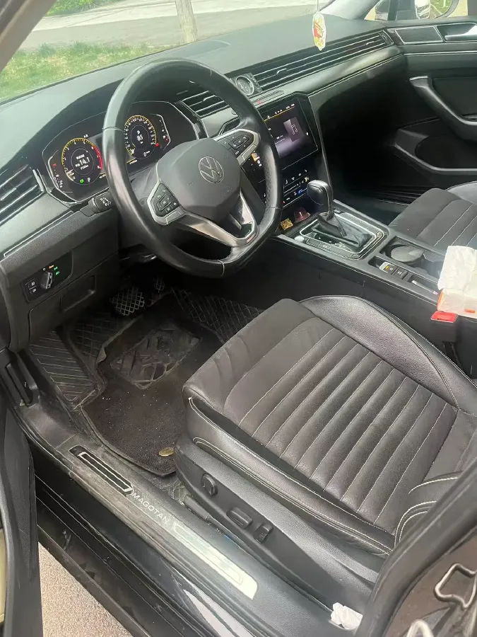 2020 Volkswagen Magotan 2.0T 186HP L4 7DCT,autocango,china used car exporter,china ev exporter,chinese used car exporter,chinese used ev exporter