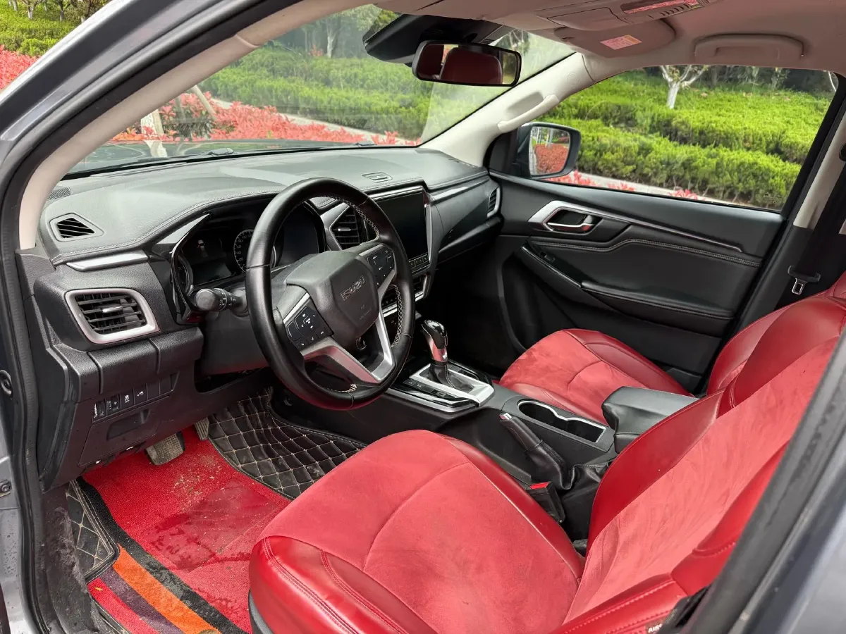 2021 Isuzu D-MAX 1.9T 163HP L4 6AT,autocango,china used car exporter,china ev exporter,chinese used car exporter,chinese used ev exporter