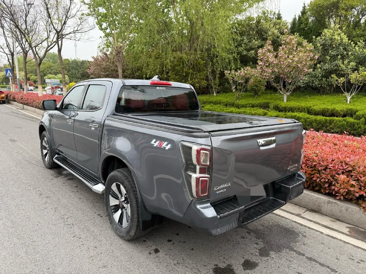 2021 Isuzu D-MAX 1.9T 163HP L4 6AT,autocango,china used car exporter,china ev exporter,chinese used car exporter,chinese used ev exporter