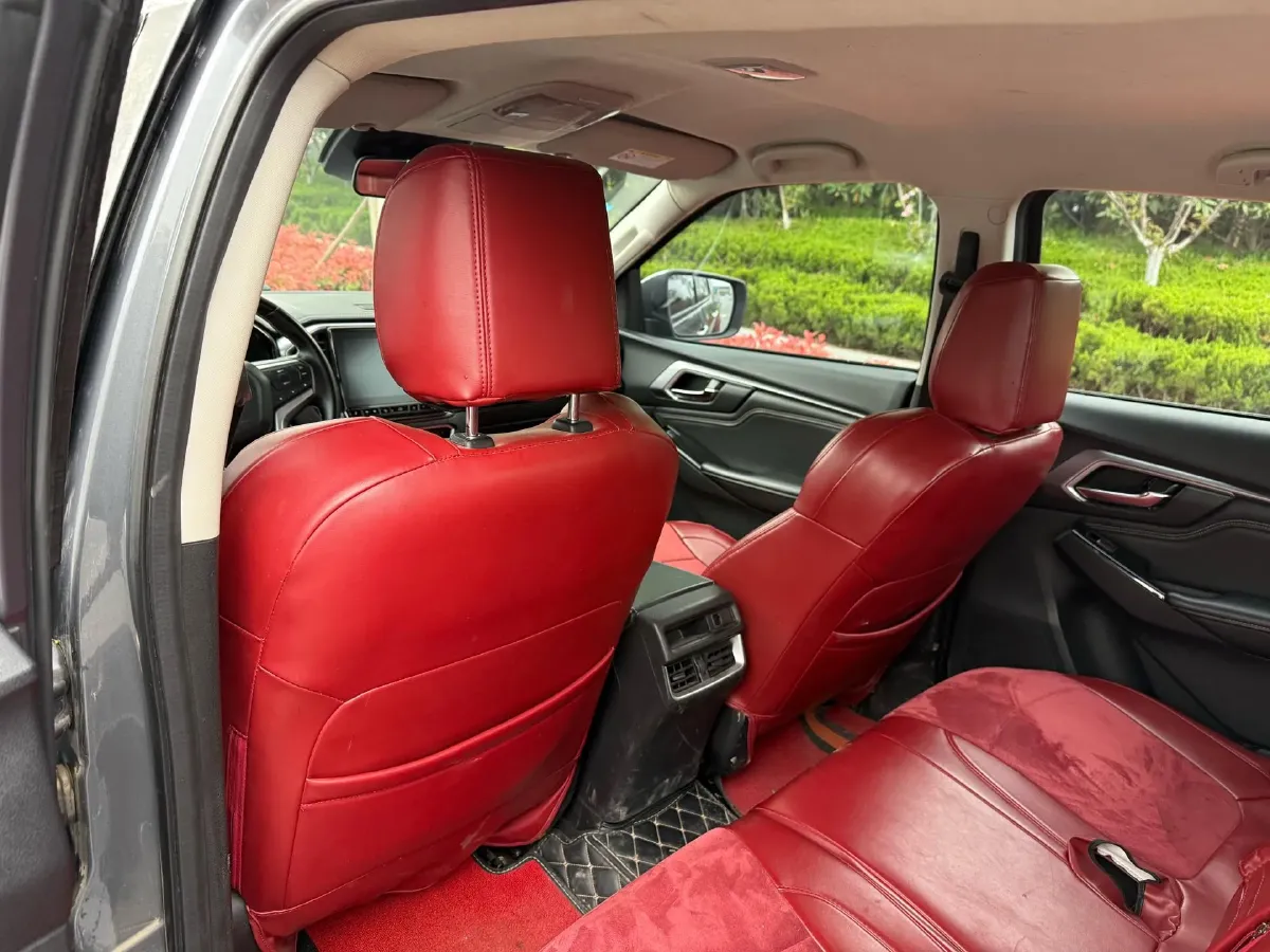 2021 Isuzu D-MAX 1.9T 163HP L4 6AT,autocango,china used car exporter,china ev exporter,chinese used car exporter,chinese used ev exporter