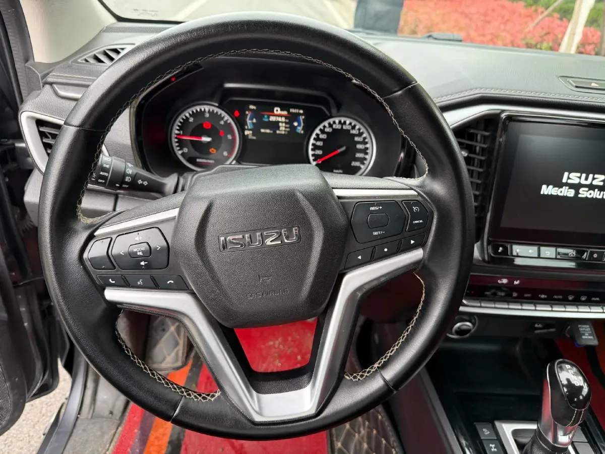 2021 Isuzu D-MAX 1.9T 163HP L4 6AT,autocango,china used car exporter,china ev exporter,chinese used car exporter,chinese used ev exporter