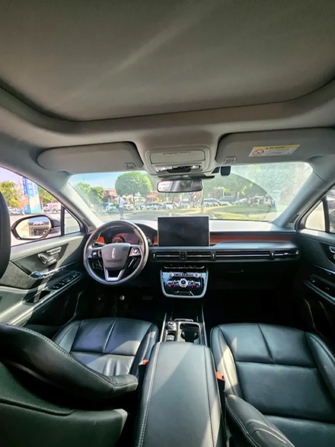 2021 Lincoln Corsair 2.0T 245HP L4 8AT,autocango,china used car exporter,china ev exporter,chinese used car exporter,chinese used ev exporter