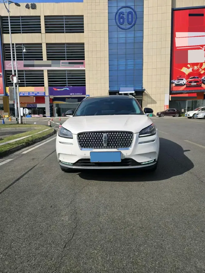 2021 Lincoln Corsair 2.0T 245HP L4 8AT,autocango,china used car exporter,china ev exporter,chinese used car exporter,chinese used ev exporter
