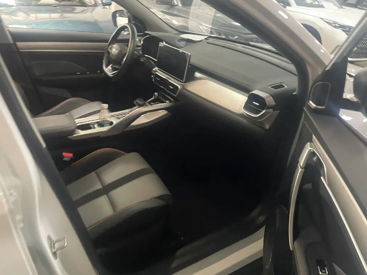 2023 Geely Coolray 1.5T 181HP L4 7DCT,autocango,china used car exporter,china ev exporter,chinese used car exporter,chinese used ev exporter