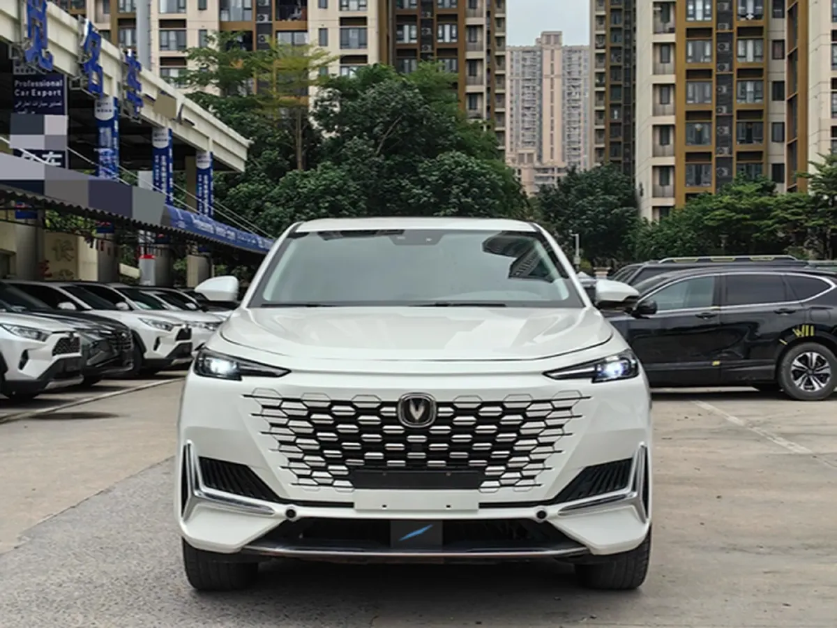 2022 Chevrolet Menlo BEV 61.1KWH,autocango,china used car exporter,china ev exporter,chinese used car exporter,chinese used ev exporter