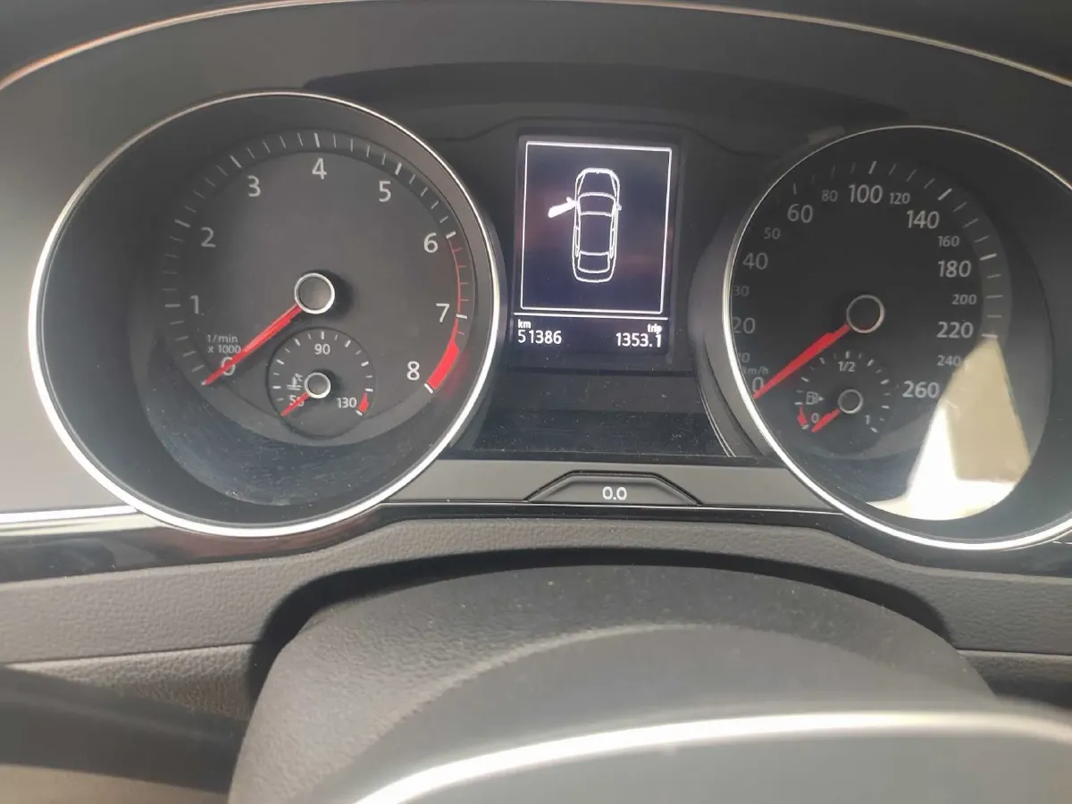 2021 Volkswagen Magotan 2.0T 186HP L4 7DCT,autocango,china used car exporter,china ev exporter,chinese used car exporter,chinese used ev exporter