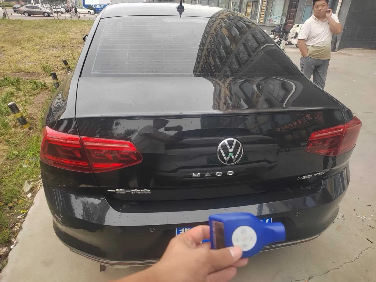 2021 Volkswagen Magotan 2.0T 186HP L4 7DCT,autocango,china used car exporter,china ev exporter,chinese used car exporter,chinese used ev exporter