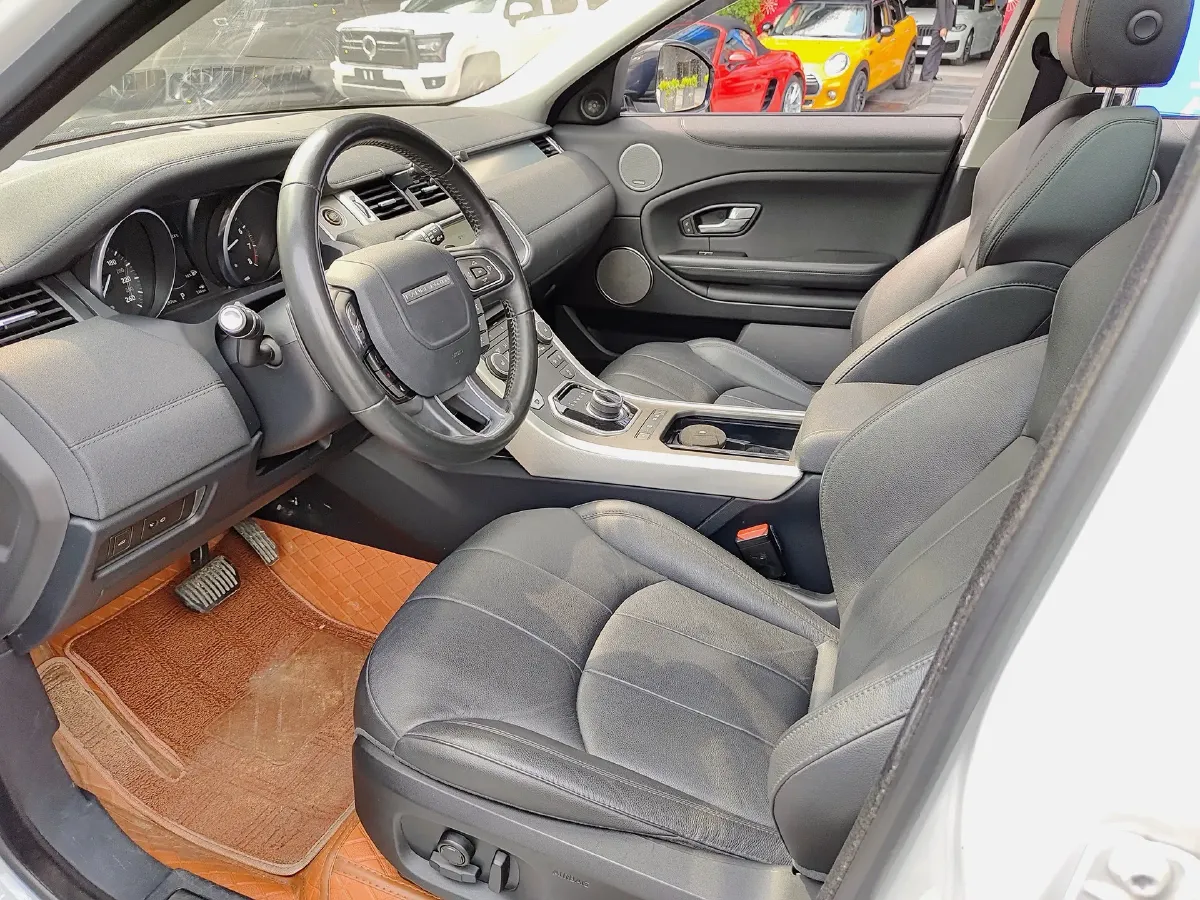 2018 Land Rover Range Rover Evoque 2.0T 241HP L4 9AT,autocango,china used car exporter,china ev exporter,chinese used car exporter,chinese used ev exporter