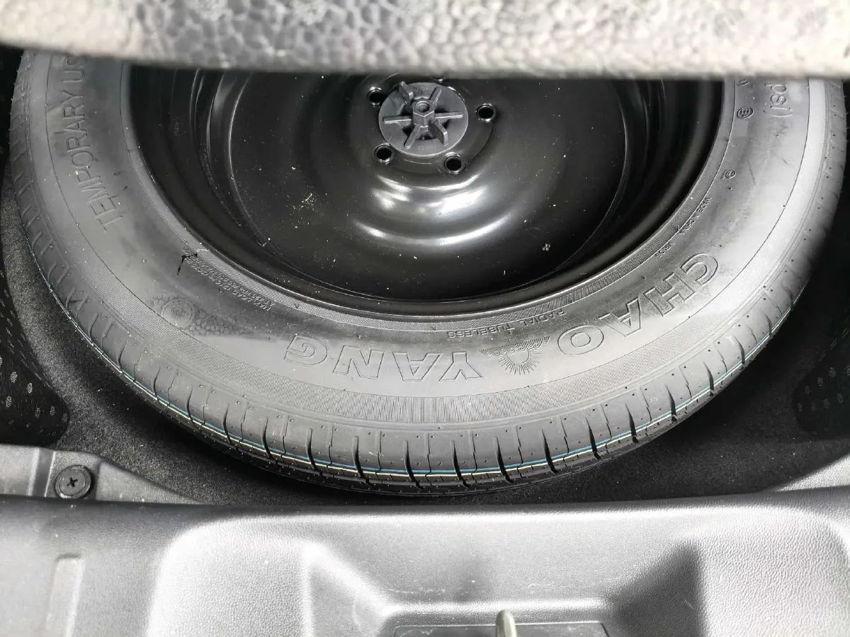 2021 ChangAn UNI-K 2.0T 233HP L4 8AT,autocango,china used car exporter,china ev exporter,chinese used car exporter,chinese used ev exporter