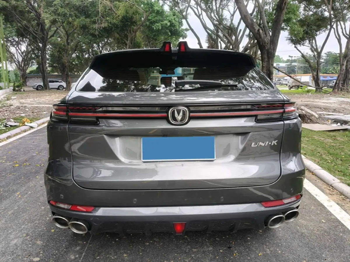 2021 ChangAn UNI-K 2.0T 233HP L4 8AT,autocango,china used car exporter,china ev exporter,chinese used car exporter,chinese used ev exporter