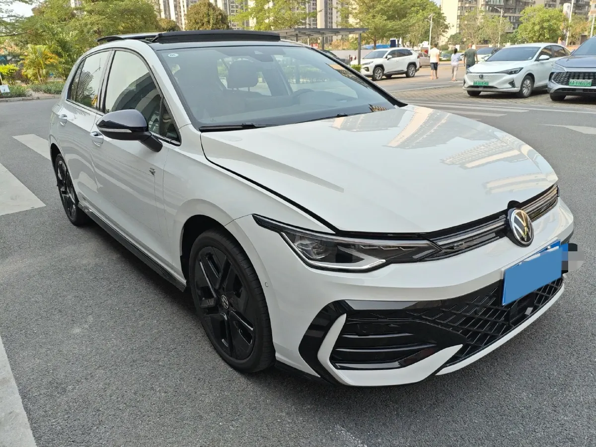 2025 Volkswagen Golf 1.5T 160HP L4 7DCT,autocango,china used car exporter,china ev exporter,chinese used car exporter,chinese used ev exporter