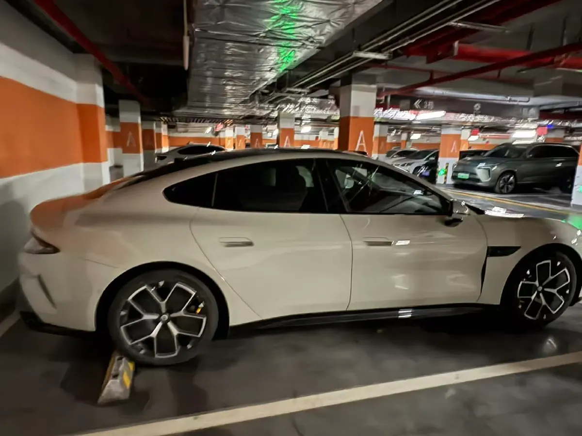 2024 MI SU7 BEV 94.3KWH,autocango,china used car exporter,china ev exporter,chinese used car exporter,chinese used ev exporter