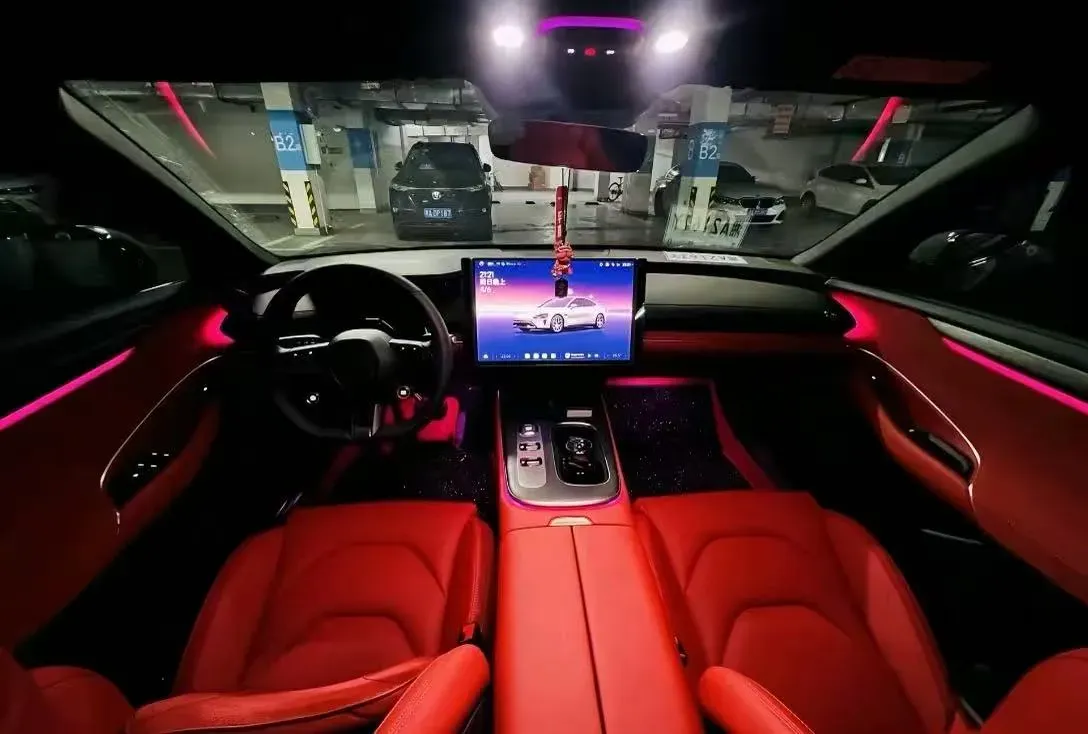 2024 MI SU7 BEV 94.3KWH,autocango,china used car exporter,china ev exporter,chinese used car exporter,chinese used ev exporter