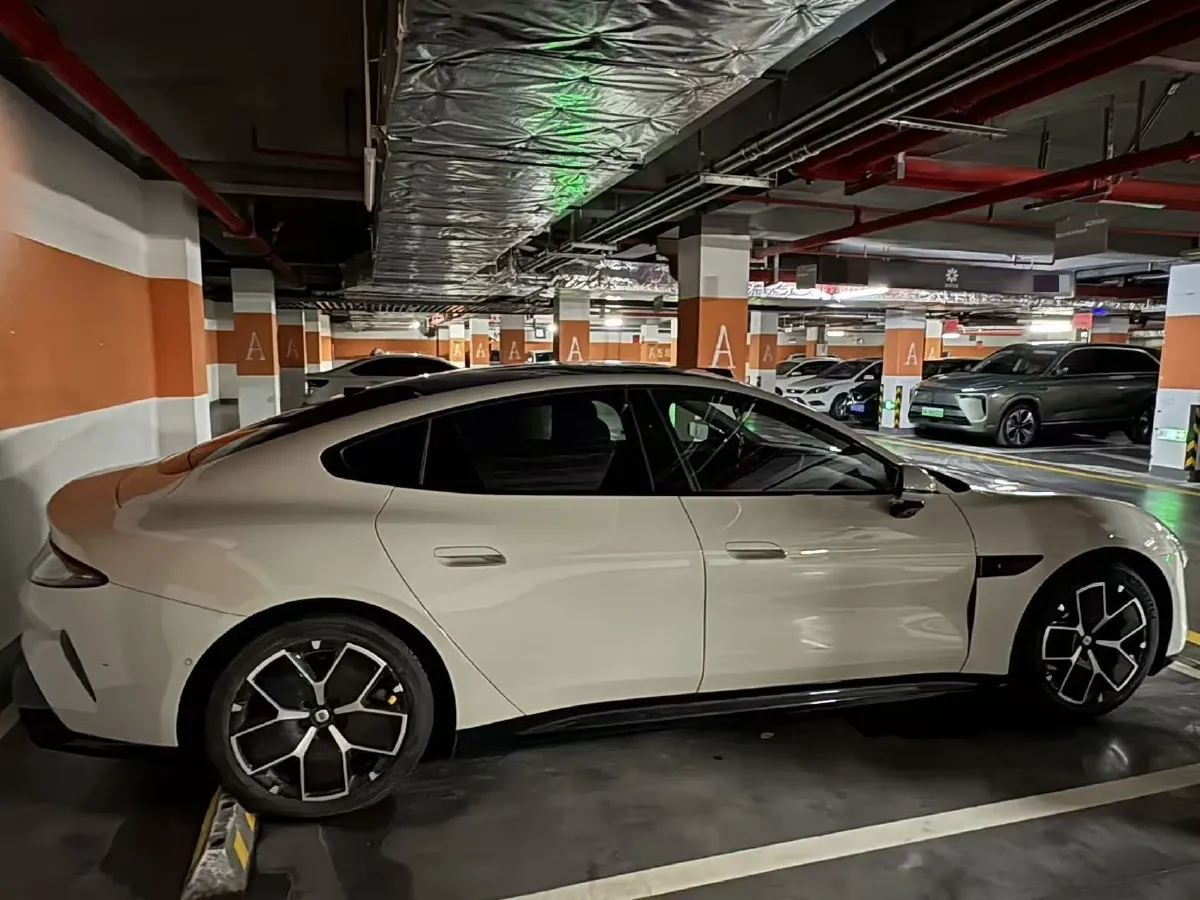 2024 MI SU7 BEV 94.3KWH,autocango,china used car exporter,china ev exporter,chinese used car exporter,chinese used ev exporter